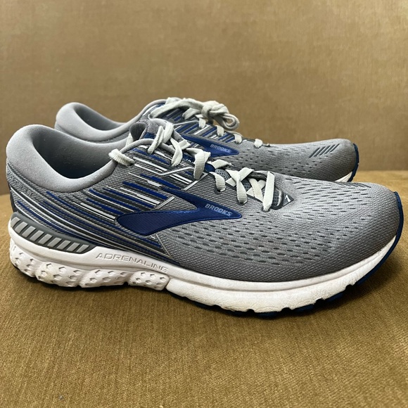 Brooks Shoes Brooks Mens 5 Adrenaline 19 Shoes No Insoles Wear As